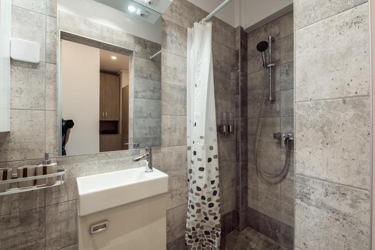 Fancy Penthouse Studio With Lakeview W10 บูคาเรสต์ ภายนอก รูปภาพ
