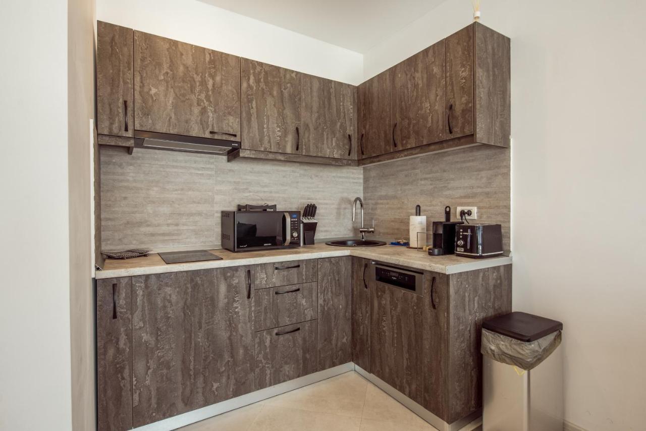 Fancy Penthouse Studio With Lakeview W10 บูคาเรสต์ ภายนอก รูปภาพ